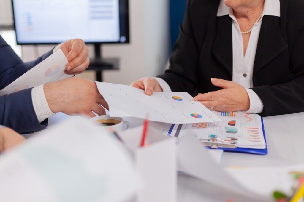 GRC in Financial Services: A Complete Guide to Governance, Risk & Compliance Using Identity and Access Management (IAM)