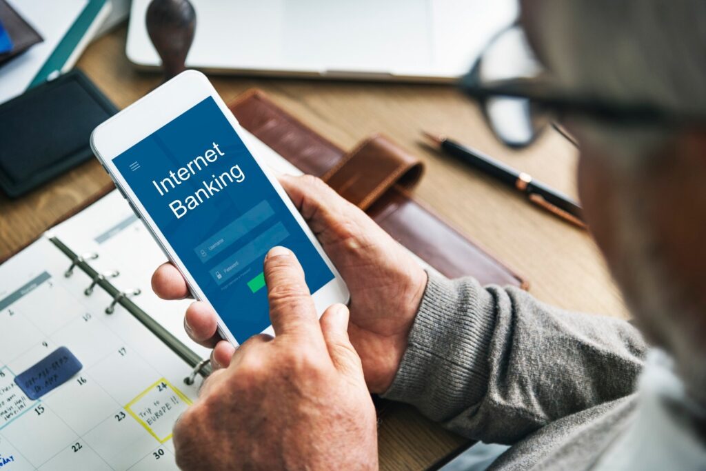 IAM for Mobile Banking: The Complete Guide to Secure Digital Banking, Identity Security, and Fraud Prevention